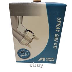 ANEST IWATA 5640 LPH400-134LV 1.3 Center Post Gravity Feed HVLP Spray Gun Read