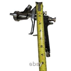 ANEST IWATA 5640 LPH400-134LV 1.3 Center Post Gravity Feed HVLP Spray Gun Read