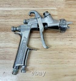 ANEST IWATA LPH400-LV4 Extreme Series HVLP Gravity Feed Spray Gun 400LV 1.4 F