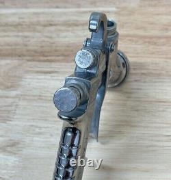 ANEST IWATA LPH400-LV4 Extreme Series HVLP Gravity Feed Spray Gun 400LV 1.4 F