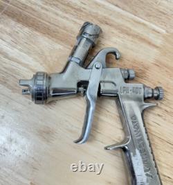 ANEST IWATA LPH400-LV4 Extreme Series HVLP Gravity Feed Spray Gun 400LV 1.5 G