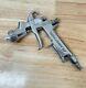 Anest Iwata Lph400-lv4 Extreme Series Hvlp Gravity Feed Spray Gun 400lv 1.5 J