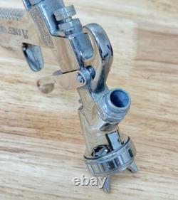 ANEST IWATA LPH400-LV4 Extreme Series HVLP Gravity Feed Spray Gun 400LV 1.6 A