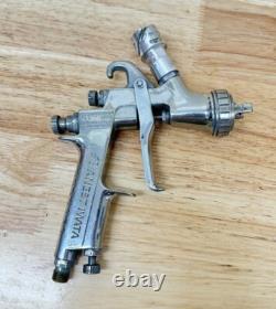 ANEST IWATA LPH400-LV4 Extreme Series HVLP Gravity Feed Spray Gun 400LV 1.6 D
