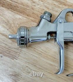 ANEST IWATA LPH400-LV4 Extreme Series HVLP Gravity Feed Spray Gun 400LV 1.6 E