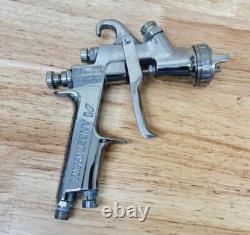 ANEST IWATA LPH400-LV4 Extreme Series HVLP Gravity Feed Spray Gun 400LV 1.6 G