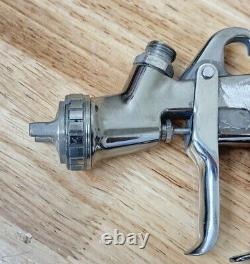 ANEST IWATA LPH400-LV4 Extreme Series HVLP Gravity Feed Spray Gun 400LV 1.6 H