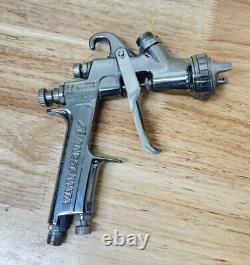 ANEST IWATA LPH400-LV4 Extreme Series HVLP Gravity Feed Spray Gun 400LV 1.6 H