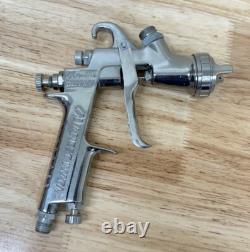 ANEST IWATA LPH400-LV4 Extreme Series HVLP Gravity Feed Spray Gun 400LV 1.6 O