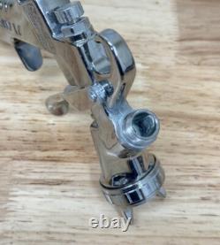 ANEST IWATA LPH400-LV4 Extreme Series HVLP Gravity Feed Spray Gun 400LV 1.6 O