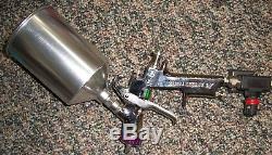 Anest Iwata Basecoat HVLP Spray Gun LPH400-LVB with Cup 1.4 Tip