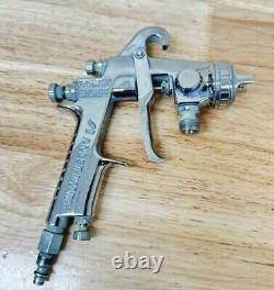 Anest Iwata LPH-200 -G2 HVLP PRESSURE Feed Spray Paint Gun L200 1.2 C7
