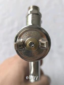 Anest Iwata LPH-400, LV4 HVLP Professional Spray Gun. 1.3mm
