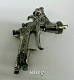 Anest Iwata LPH-400 Paint Spray Gun with LPH-400-LV4 HVLP Cap 400LV 1.8mm Tip
