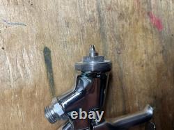 Anest Iwata LPH-400 Professional Automotive HVLP Spray Gun spray tip size 1.4