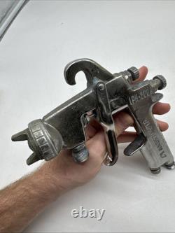 Anest Iwata Lph-200 HVLP Spray Gun. 15