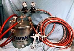 BINKS 2.7 gal. Paint pressure TANK dual reg withBinks SV100 hvlp spray GUN + HOSES