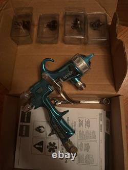 BINKS Trophy Series HVLP With Nozzles 18 14 10 Pressure Feed Spray Gun Devbliss