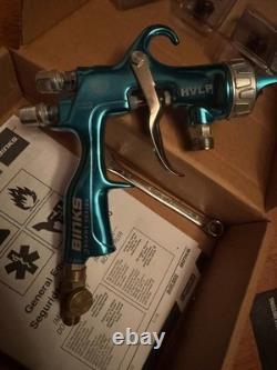 BINKS Trophy Series HVLP With Nozzles 18 14 10 Pressure Feed Spray Gun Devbliss
