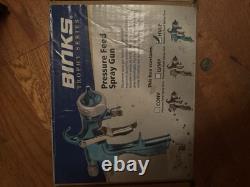 BINKS Trophy Series HVLP With Nozzles 18 14 10 Pressure Feed Spray Gun Devbliss