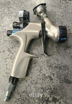DeVilbiss DV1-B Plus Basecoat (1.4 tip) Digital HVLP Spray Paint Gun NICE