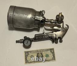 DeVilbiss GTi HVLP Paint Spray Gun Air Sprayer & Sharpe 450 Suction Cup Hopper
