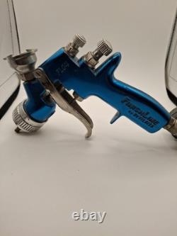 Devilbiss FinishLine FLG4 Professional HVLP Pressure Feed Paint Spray Gun