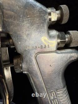 Devilbiss Jghv 531 Pressure Feed Hvlp Gun Comes With Multiple Air Caps