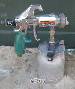 Graco M70102 Hvlp Spray Paint System With Cx7 Turbine & 710 Gun & Hose & Manuals
