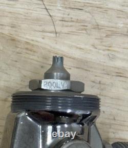 Lot Of 2 Anest Iwata LPH-200-LV6 HVLP PRESSURE Feed Spray Paint Gun 200LV 2.0 F