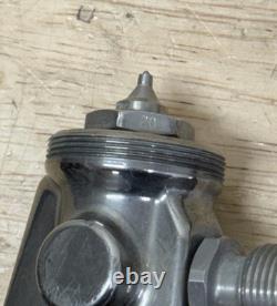 Lot Of 2 Anest Iwata LPH-200-LV6 HVLP PRESSURE Feed Spray Paint Gun 200LV 2.0 F