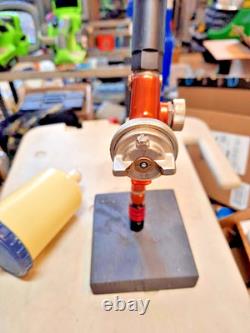 Optima 800 HVLP 8 Gravity Paint Spray Gun with Poly Cup and 3M PPS Midi Cup