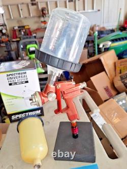 Optima 800 HVLP 8 Gravity Paint Spray Gun with Poly Cup and Spectrum PPS Cups