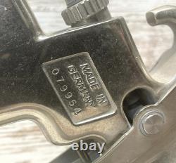 SATA JET NR2000 HVLP Paint Spray Gun with 1,3 NR 2000 Nozzle & Pressure Regulator