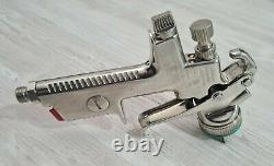 Sata satajet 2000 digital spray gun 1.3 HVLP with brand new spraygun cup