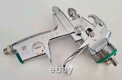 Sata satajet 3000 b spray gun 1.3 HVLP Digital + brand new spraygun cup / pot