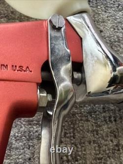 Snap On 1.3MM Red Saber Air Paint Spray Gun HVLP Gravity Feed BF813 Made In USA