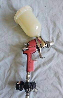 Snap On Excalibur HVLP H. O. Gravity Feed Spray gun Red USA Made