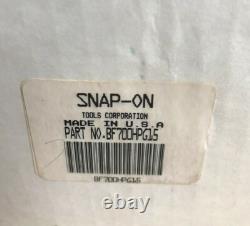 Snap On Tools Air Paint Spray Gun BF700 HVLP Black Gravity Feed with BOX Saber II