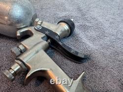 Walcom Slim XLIGHT HVLP Spray Gun 1.3mm Limited Edition Stars & Stripes with Cup