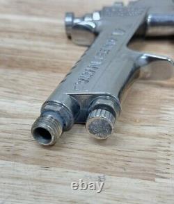 ANEST IWATA LPH400-LV4 Série Extrême Pistolet de Peinture HVLP à Gravité 400LV 1.5 D