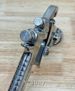 Anest Iwata LPH-200 -G2 Pistolet à peinture HVLP à alimentation par pression L200 1.2 D2