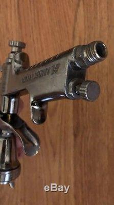 Anest Iwata Lph300lv 1.4 Pistolet À Peinture Par Gravité Hvlp