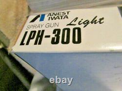 Iwata Lph-300-124lv-aa Avec Post Cup 302,00 $ Adaptateur Gratuit De Niveau Et De Pps
