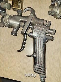 Lot de 10 pistolets de pulvérisation HVLP. Binks Devilbiss et Sicmo