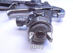 Pistolet À Vaporisateur Lph-200 Hvlp Anest Iwata Légèrement Utilisé
