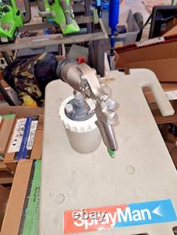 Pistolet HVLP 3M / Accuspray en métal modèle 19 avec godet de pression 94-057