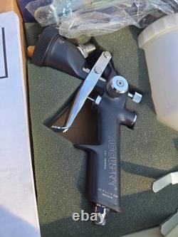 Pistolet à peinture Accuspray HVLP série Isaac 07. Tout neuf.