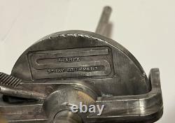 Pistolet à peinture DeVilbiss GTi HVLP et godet à aspiration Sharpe 450