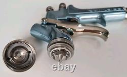 Pistolet à peinture Devilbiss GTI W 1.4 avec capot d'air 115 HVLP et godet / pot de pistolet neuf.